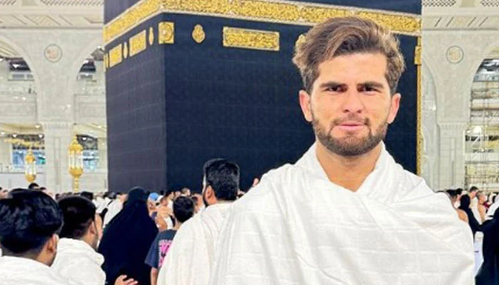 Shaheen Afridi Reacts with 'Alhamdulillah' After Performing Umrah