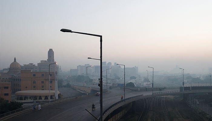 Karachi's air quality turns 'very unhealthy' for first time in month