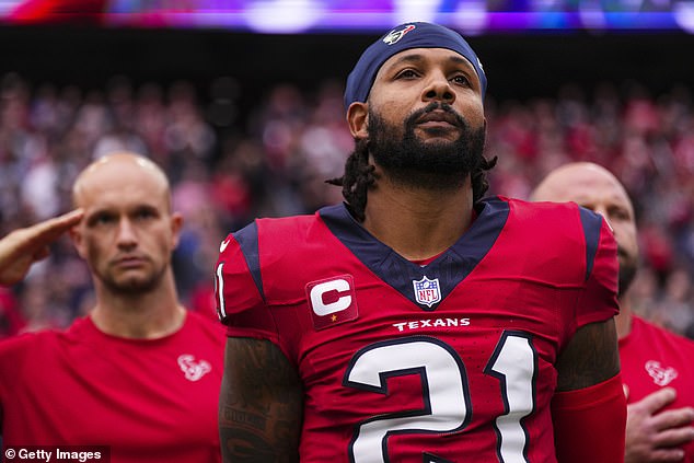 Ex-NFL star Steven Nelson comes out of retirement to sign with the Kansas City Chiefs