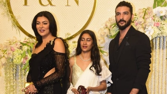 Sushmita Sen and her daughters are 'like family', says Rohman Shawl: We may not live together… | Bollywood